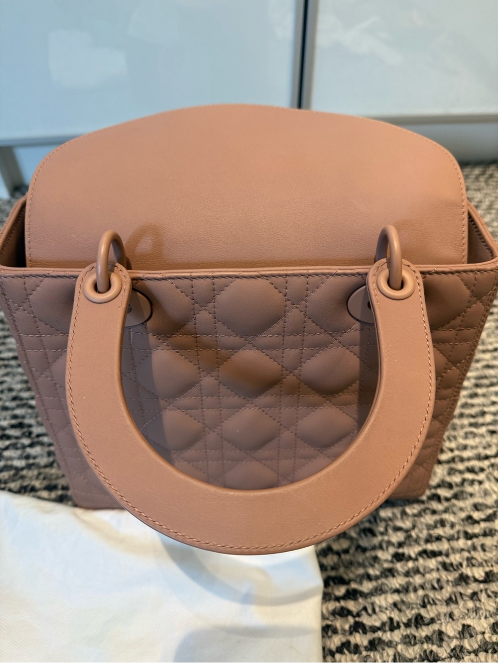 Dior LADY Dior medium ultra matte Cannage quilted calfskin handbag - Picture 13 of 16